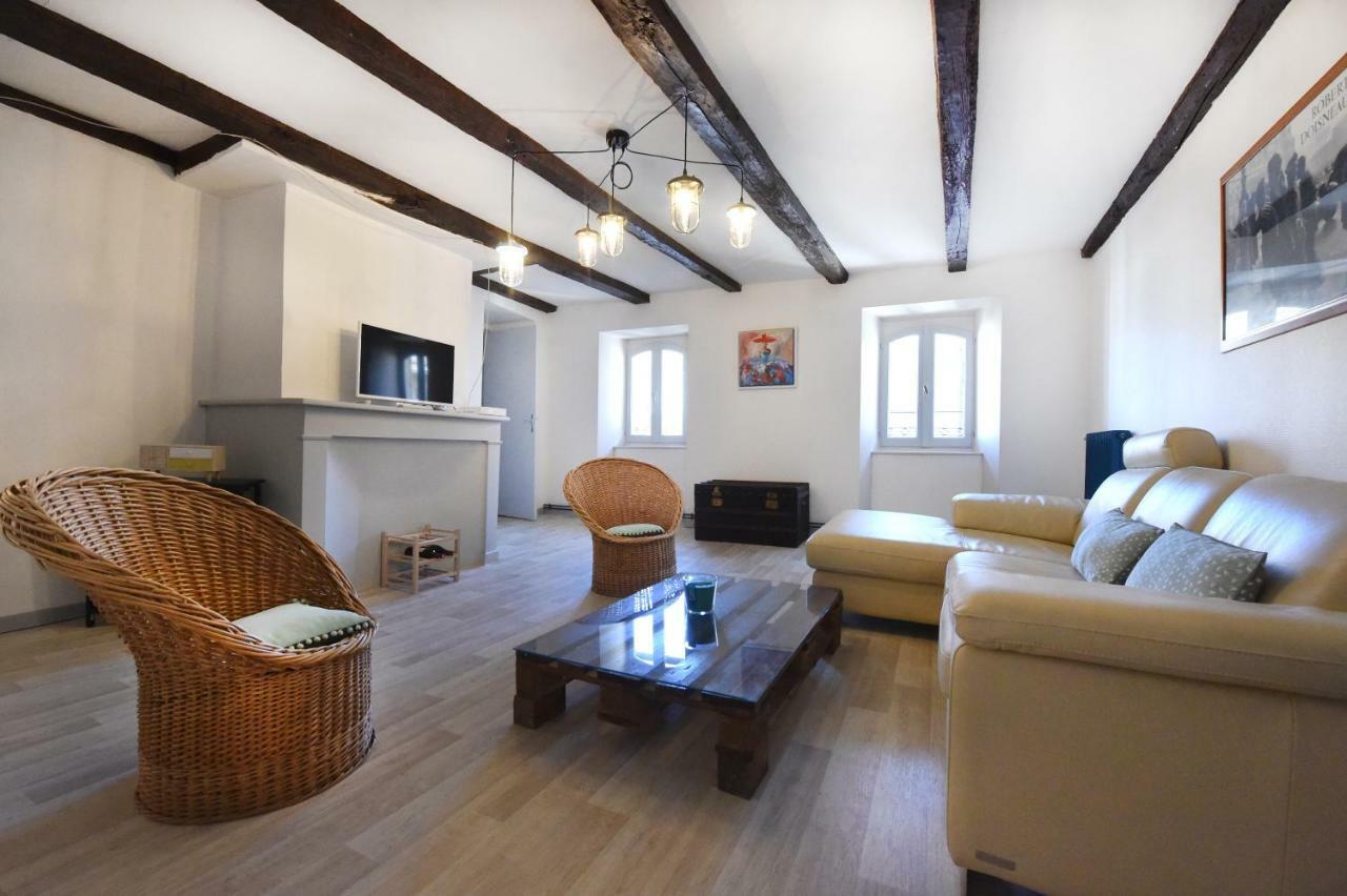 Hyper Centre - Cosy Avec Cachet Apartment