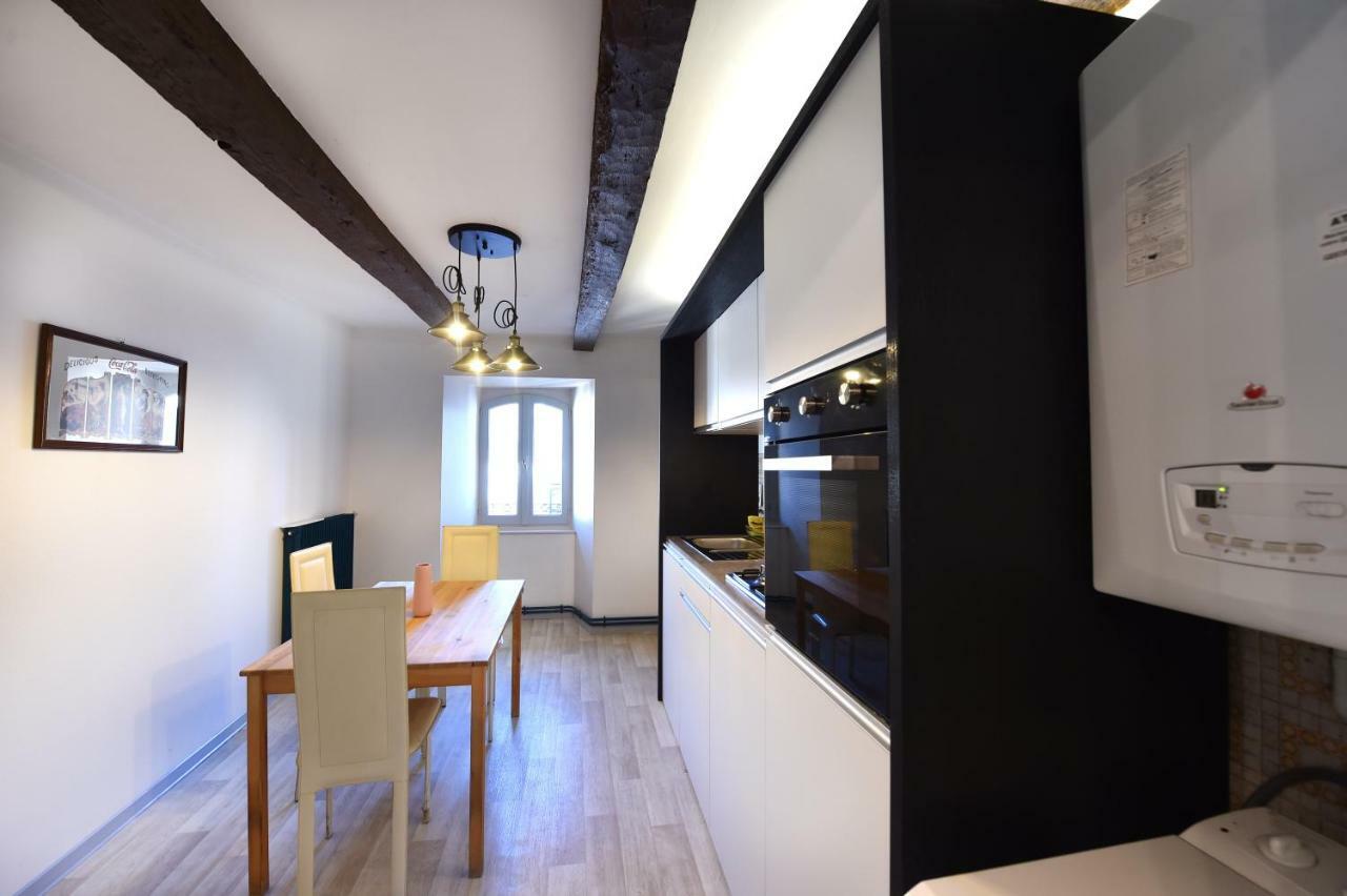Apartment Hyper Centre - Cosy Avec Cachet *